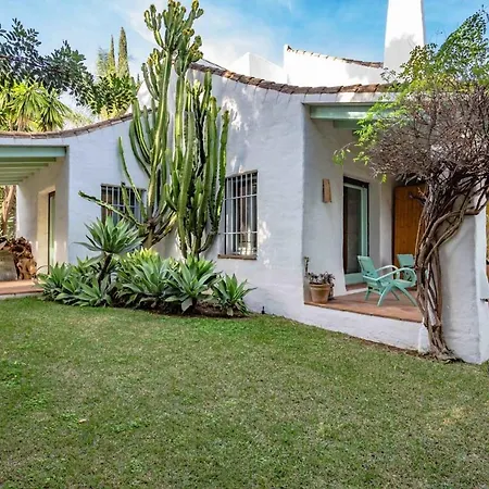 Villa Spectacular And Charismatic In Marbella. Pure Life Marbella